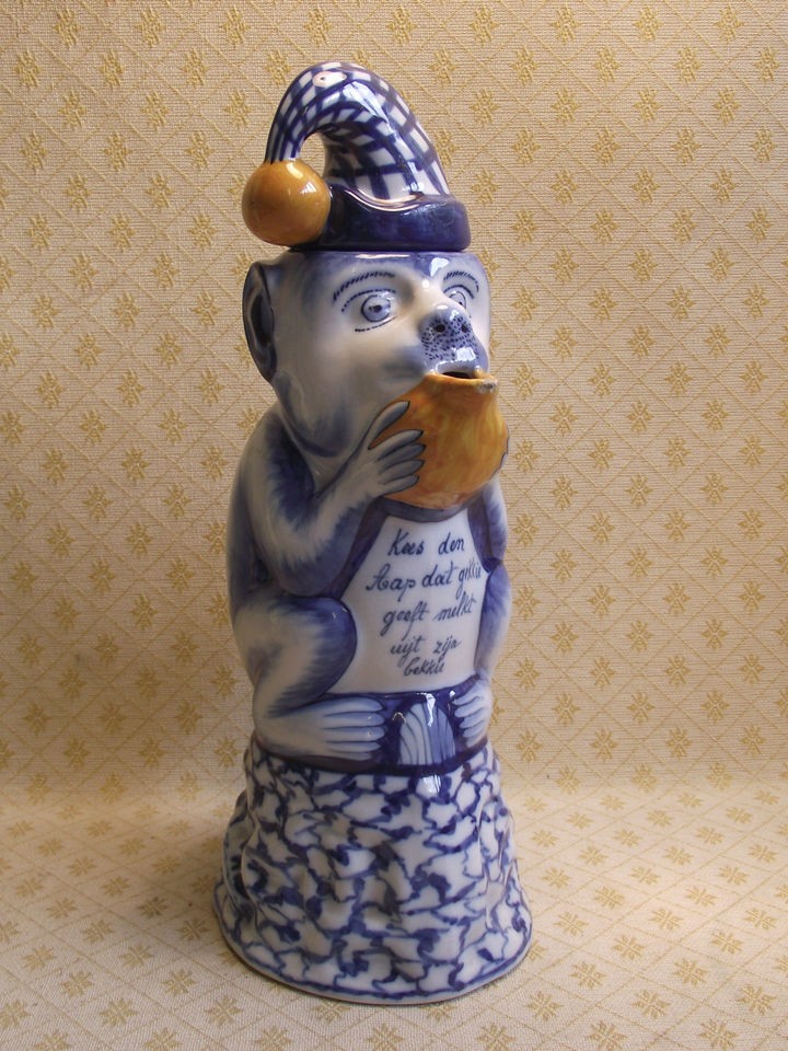 ANTIQUE / VINTAGE DELFT MONKEY EWER / JUG