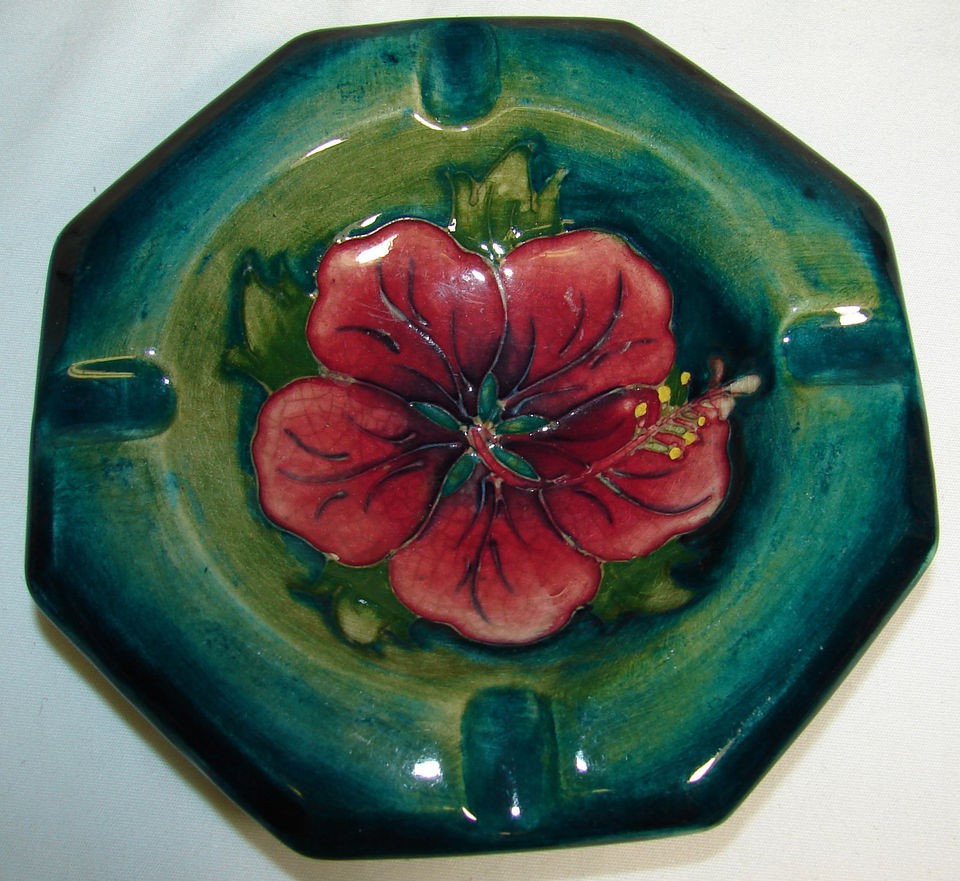 moorcroft ashtray in Moorcroft