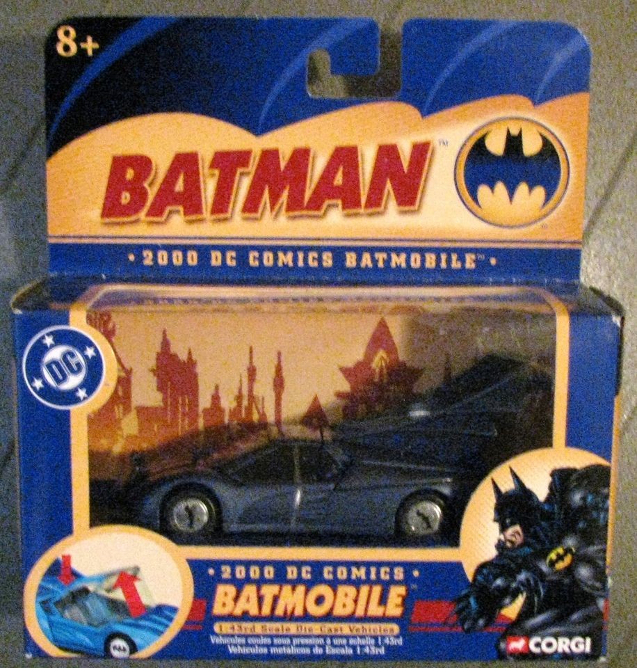 CORGI 2000 Batmobile MISB NEW BATMOBILE DC BATMAN 1/43 scale