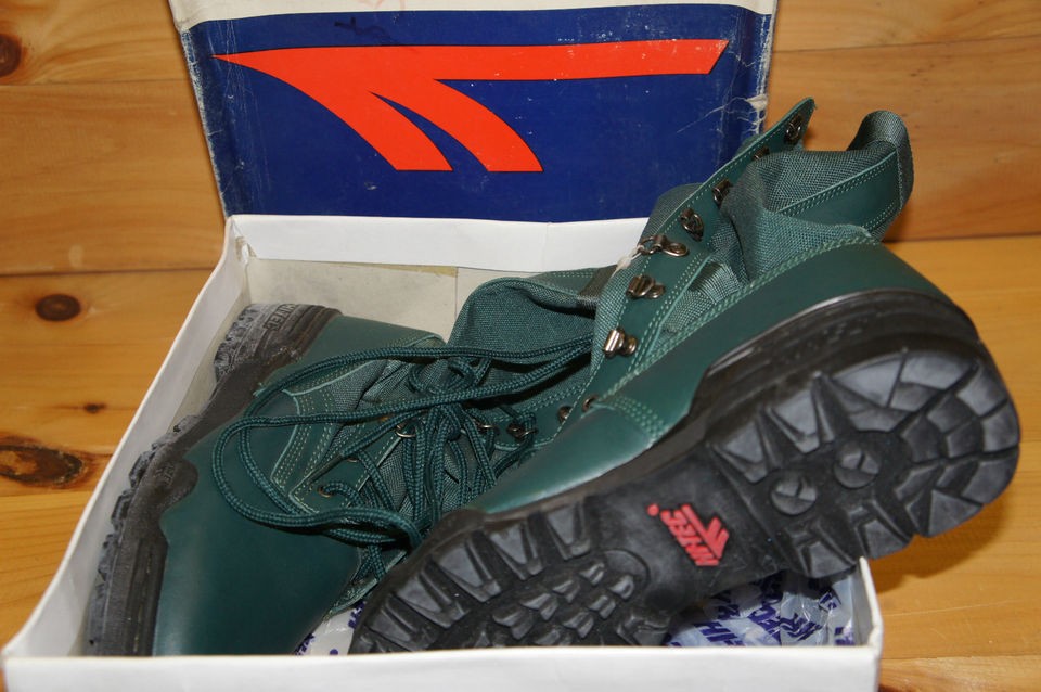 1990s Mens Hi Tec Magnum Tankers Size 8 1/2 Green Deadstock