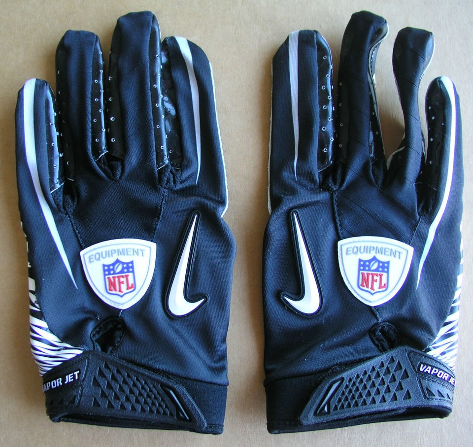   JET NFL EQUIPMENT PRO MAGNIGRIP FOOTBALL GLOVES 4XLARGE BLACK/WHITE