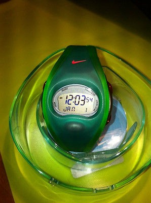 nike sports watches in Jewelry & Watches