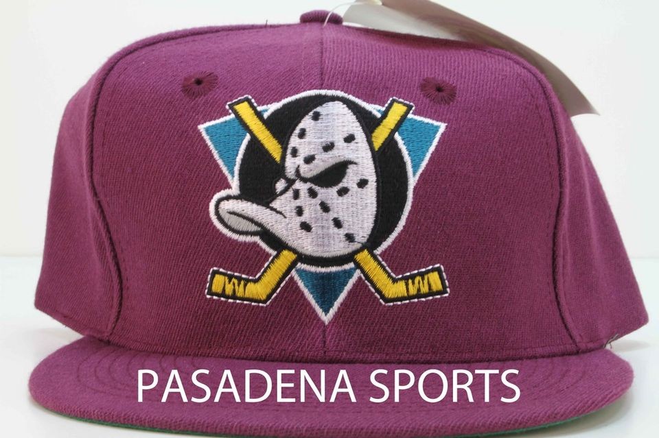 anaheim ducks snapback in Clothing, 