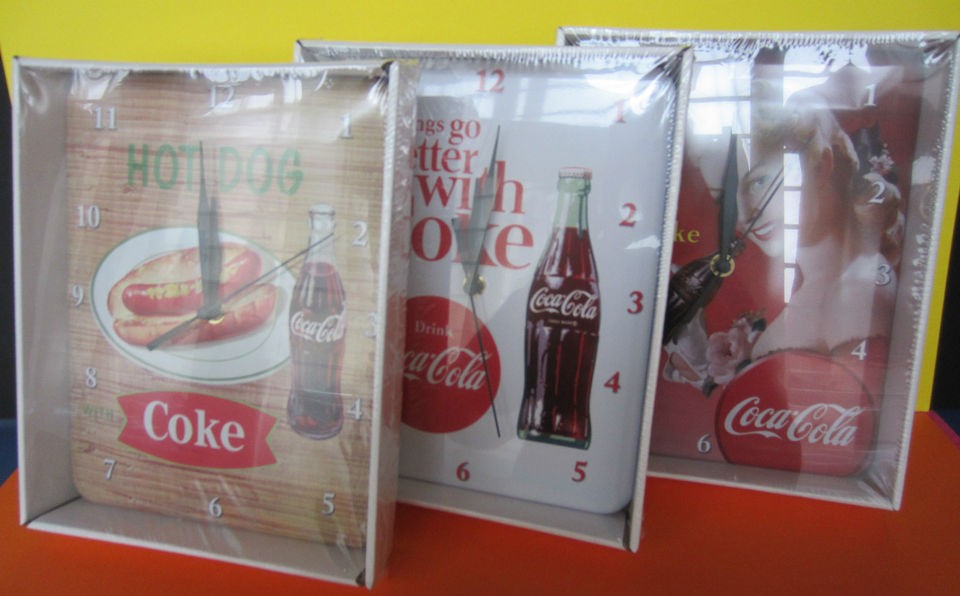 Coca Cola Retro Advertisment Wall Clock   Analogue   *3 Styles*