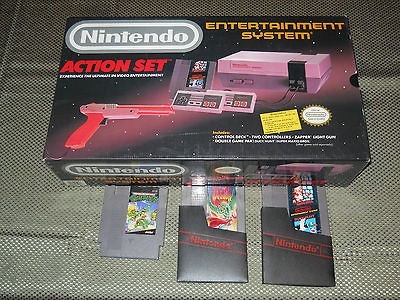 Nintendo NES Action set in Original Box +7 GAMES Zapper gun NO 