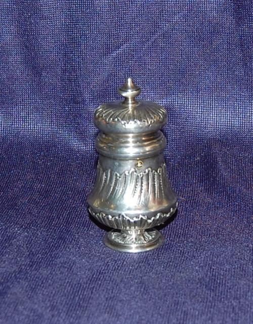   Baptiste Huguet Paris .950 Sterling Silver Pepper Mill Grinder French