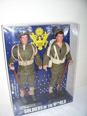 Soldiers of the World WW1 DOUGHBOY 1917 and WW11 1941 Action Figures 