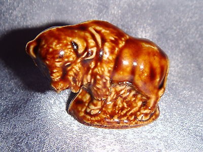 Wade Figurine   Red Rose Tea   Brown Buffalo   Animal Series #1   1983 