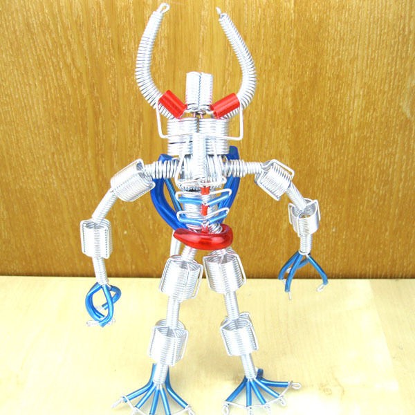 ROBOT TRANSFORMER HANDMADE BY ALUMINIUM WIRE DEFORMABLE A25