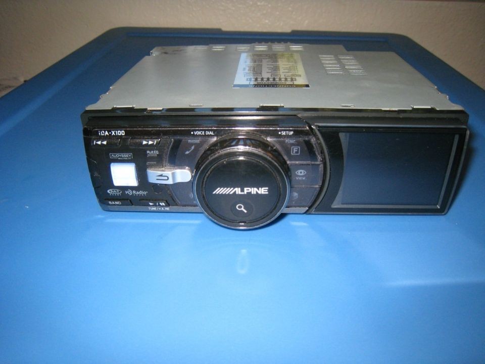 Alpine iDA X100 USB/ In Dash Receiver (with harness)