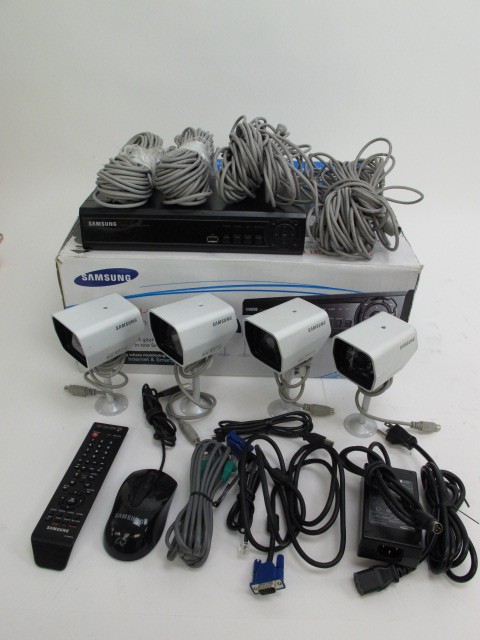 Samsung SDE 120N Four Camera DVR Security System