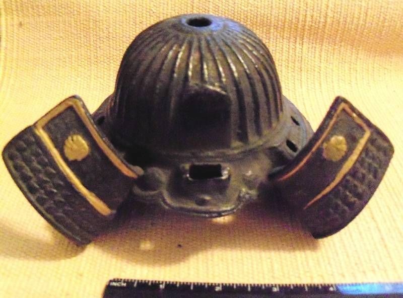 Vintage Cast Iron Stringholder, Samurai Helmet