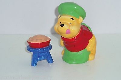   Winnie the Pooh Eating Pie Salt Pepper Shakers MIB Treasure Craft