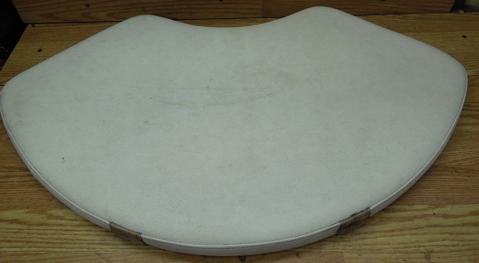 SEA DOO CHALLENGER 1800 OEM Front Middle Seat Cushion / Pad #12B272J