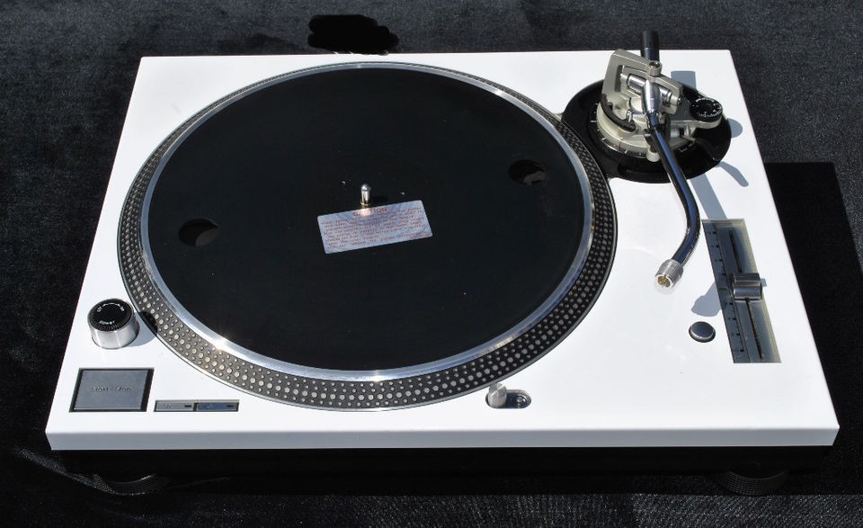 technics 1200 m3d in DJ Turntables