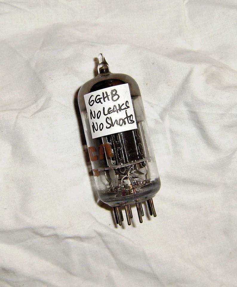   RCA Brand Vacuum Tube   B&K tester indicated no leakage, no shorts