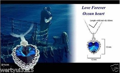 titanic  necklace in Jewelry & Watches