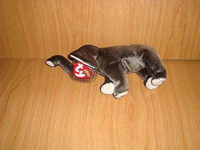 TY Beanie Babie   TRUMPET    DOB Feb 11, 2000 MINT