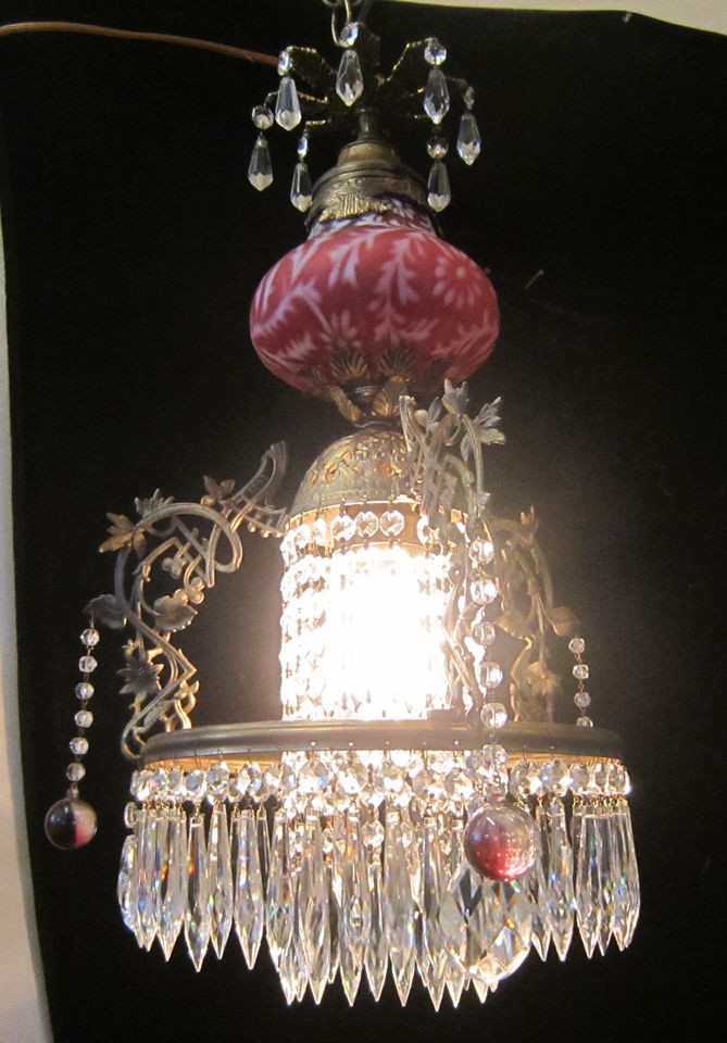 cranberry hanging lamp in Lamps Non Electric