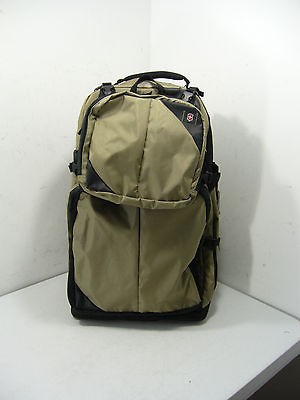   Victorinox E Motion 360 25 Trek Pack Plus Wheeled Backpack   Boulder