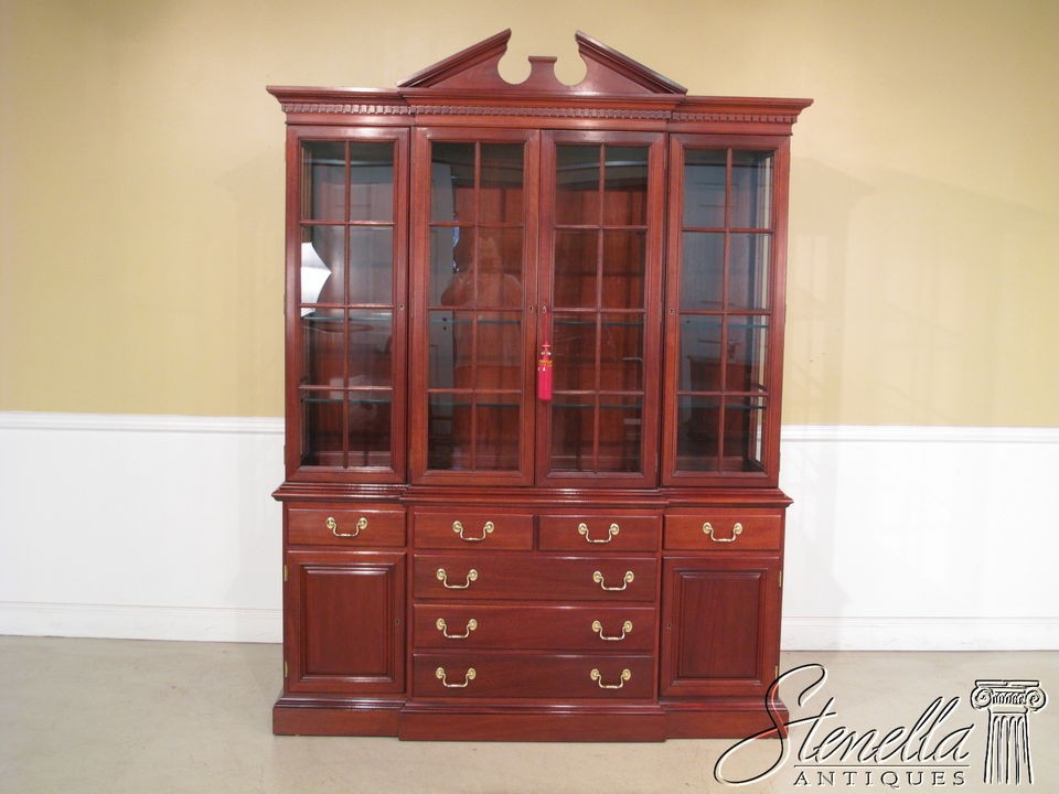 18500 COUNCILL CRAFTSMEN 4 Door Mahogany Breakfront China Cabinet