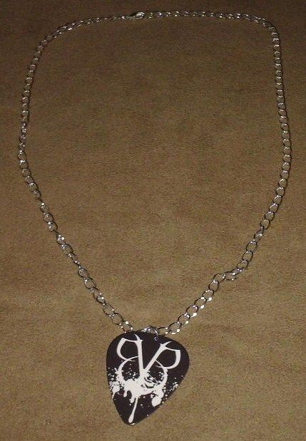 BLACK VEIL BRIDES CHAIN NECKLACE PLECTRUM IN PACKAGING IDEAL GIFT 