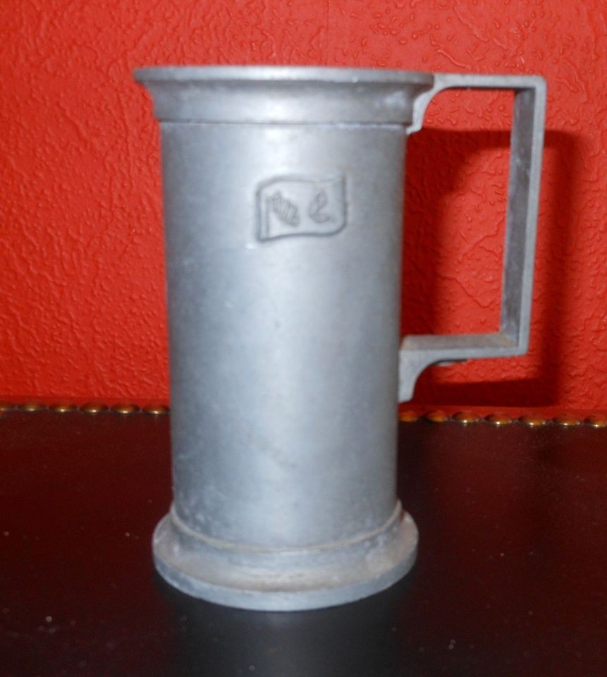 PEWTER MEASURING JUG 1/4 LITRE PELTRATO 95%