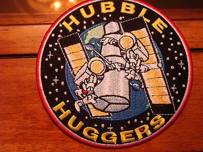 NASA HUBBLE HUGGERS SPACE TELESCOPE REPAIR TEAM PATCH