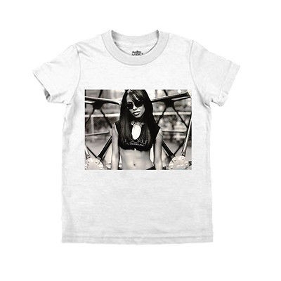 aaliyah t shirt in Clothing, 