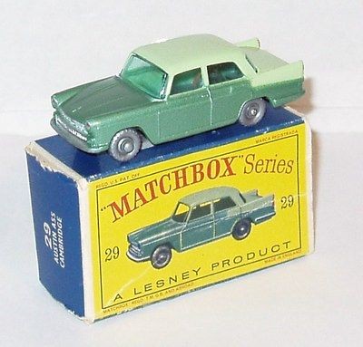 Matchbox Lesney # 29 Austin A55 Cambridge SPW/NMIOB