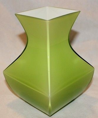 GREEN VASE FTD CURVED SQUARE ART DECO LEAF SEA GLASS WHITE INSIDE 6 3 