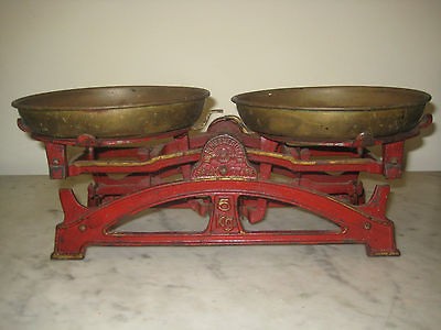 ANTIQUE SCALE   ROBERVAL RED CAST IRON BALANCE COPPER TRAYS EUROPE 
