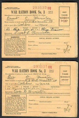   Vintage WW2 OPA WAR RATION BOOK & STAMPS / Attleboro MA / KENNISTON