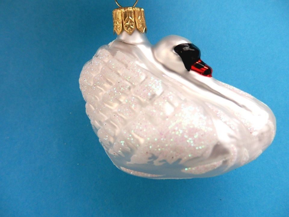 MED WHITE SWAN EUROPEAN BLOWN GLASS CHRISTMAS TREE ORNAMENT