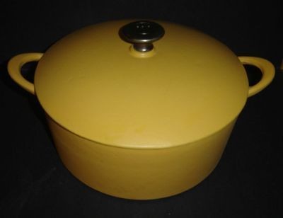 MARIO BATALI Cast Iron Enamel 5.6 Qt Stock pot round DUTCH OVEN 