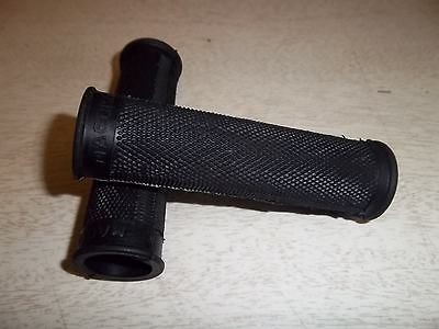 UNIVERSAL MAGURA HANDLE BAR GRIP RUBBERS DUCATI BMW LAVERDA MOTO 