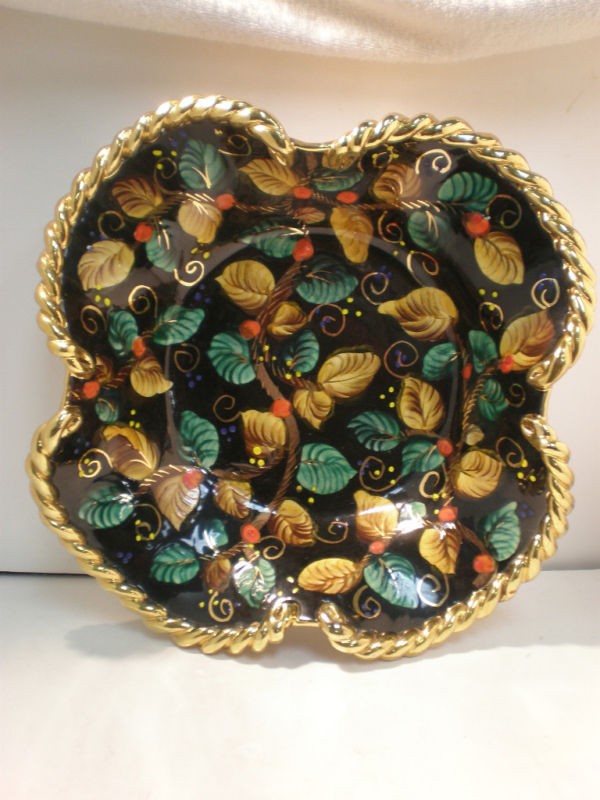 Bequet quaregnon.Hand painted.Belgiu​m.Fruit Bowl.