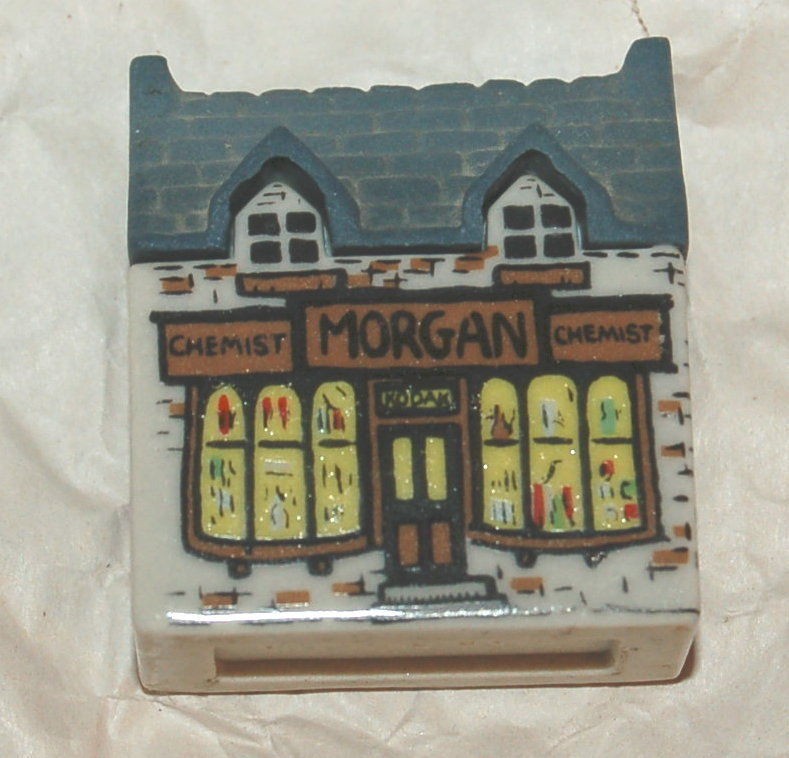 Wade of England WHIMSEY ON WHY Morgan CHEMIST SHOP Collector House 