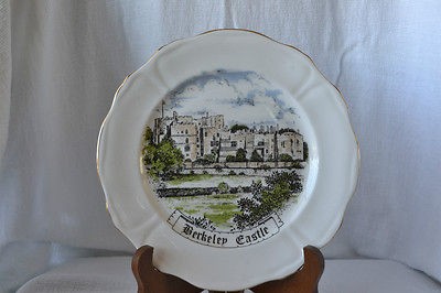 Small Bone China Plate Berkeley Castle by Palissy, a Royal Worcester 