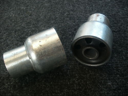 LAMBRETTA ENGINE MOUNTS . SILENT BLOCKS. ZINC PLATED