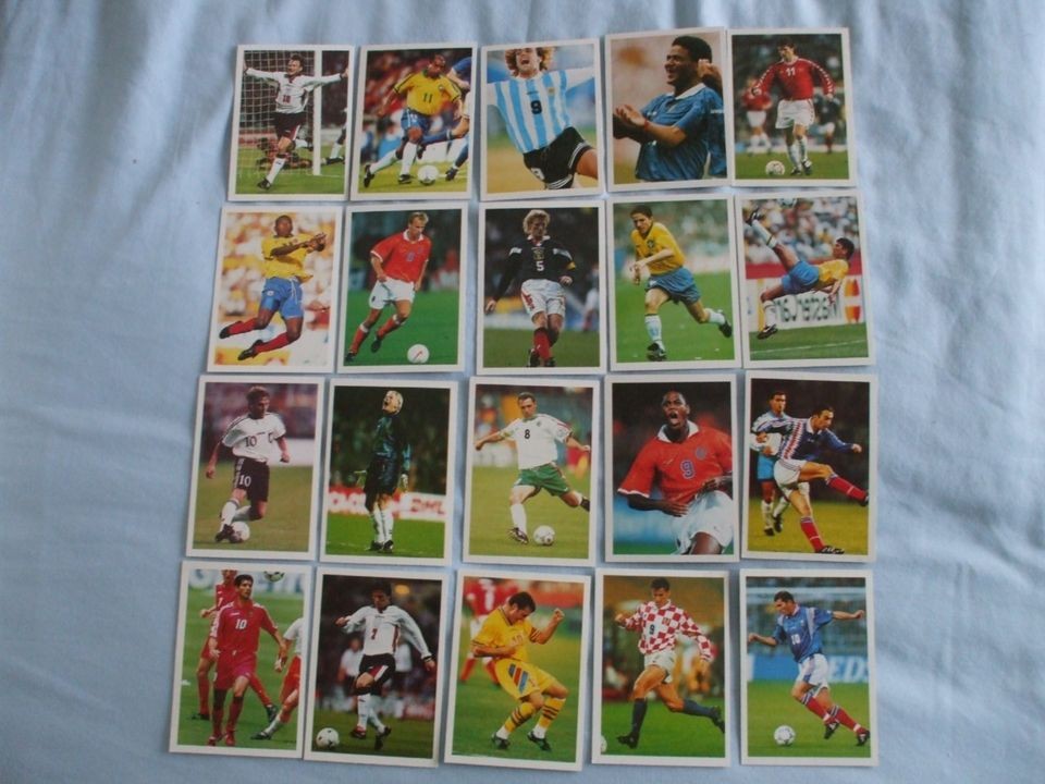 BROOKE BOND TEA CARDSINTERNAT​IONAL SOCCER STARS 1998NOs 1 20BUY 