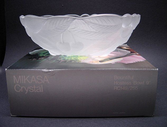 MIKASA Crystal BOUNTIFUL CHERRIES 9 Hostess BOWL NIB