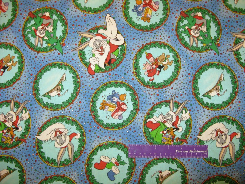 LOONEY TUNES Christmas Bugs Road Runner Fabric BTFQ