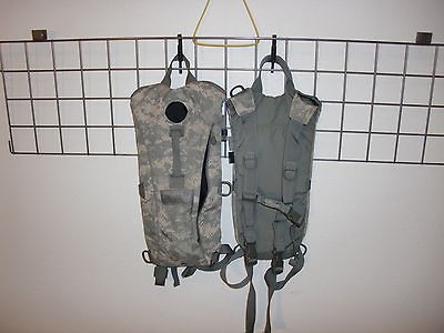 ONE CAMELBAK CARRIER + ABU / ACU + CHEST STRAPS + SIDE ZIPPER ACCESS 