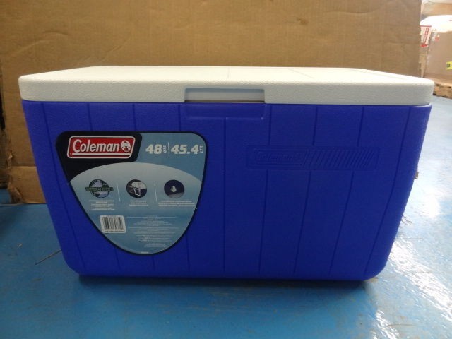 ice chest in Canteens & Coolers