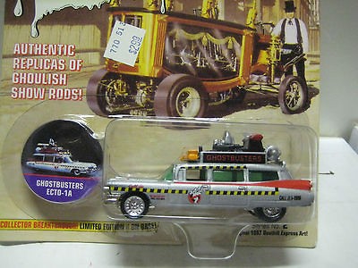   FRIGHTNING LIGHTNINGS SERIES 2 GHOSTBUSTERS ECTO 1A MINT ON CAR