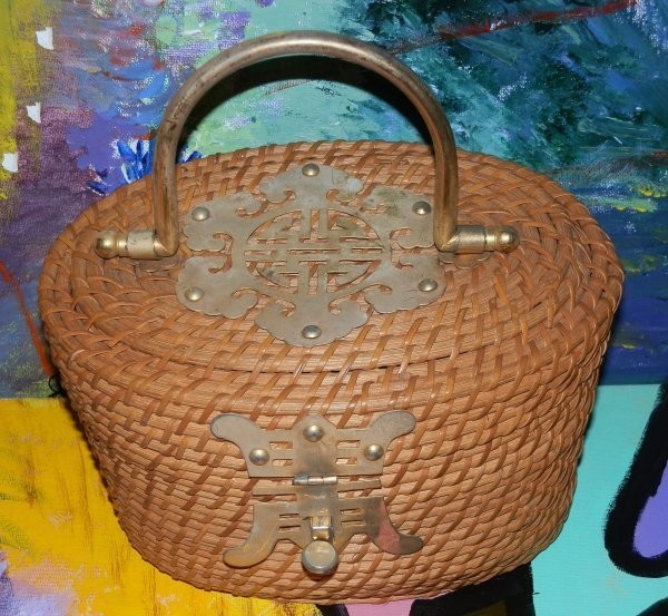 Vtg 50s 60s ASIAN REVIVAL Brass WOVEN HONEY RATTAN Oval LUNCH BOX 