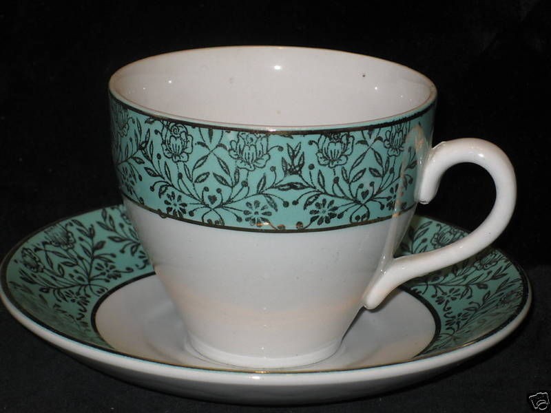 WASHINGTON POTTERY   DORCHESTER   CUP & SAUCER SET crz