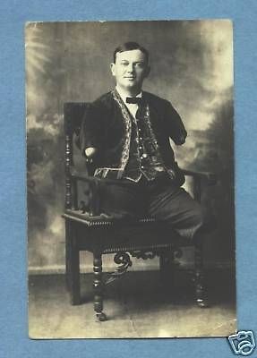 S1991 Side Show postcard, Armless, Legless Man