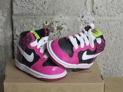   High TD Toddler Black White PInk Neon Green DS Sz 3 new 380648 008